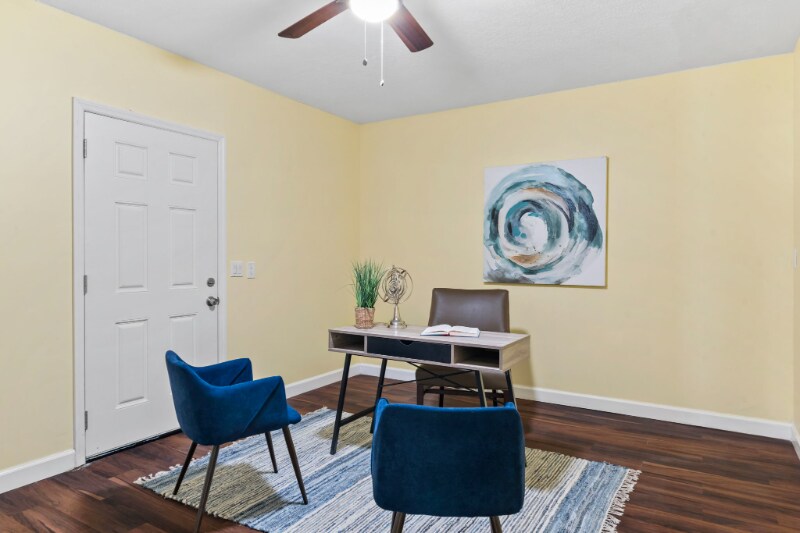 Building Photo - 5534 Norde Dr E