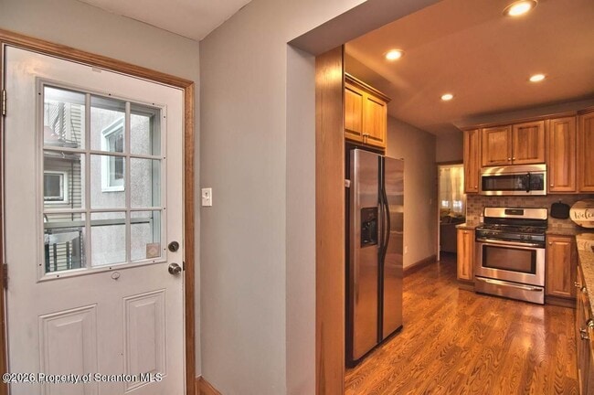 Building Photo - 2333 Adams Ave