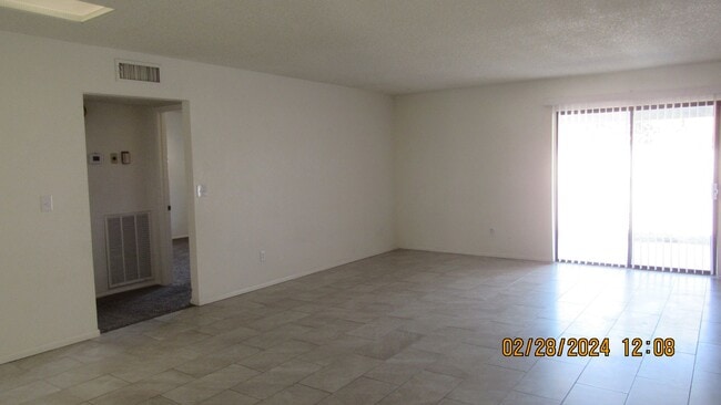 Building Photo - 2571 Talisman Ln