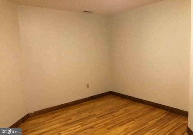 Building Photo - 443 Millwood Ave