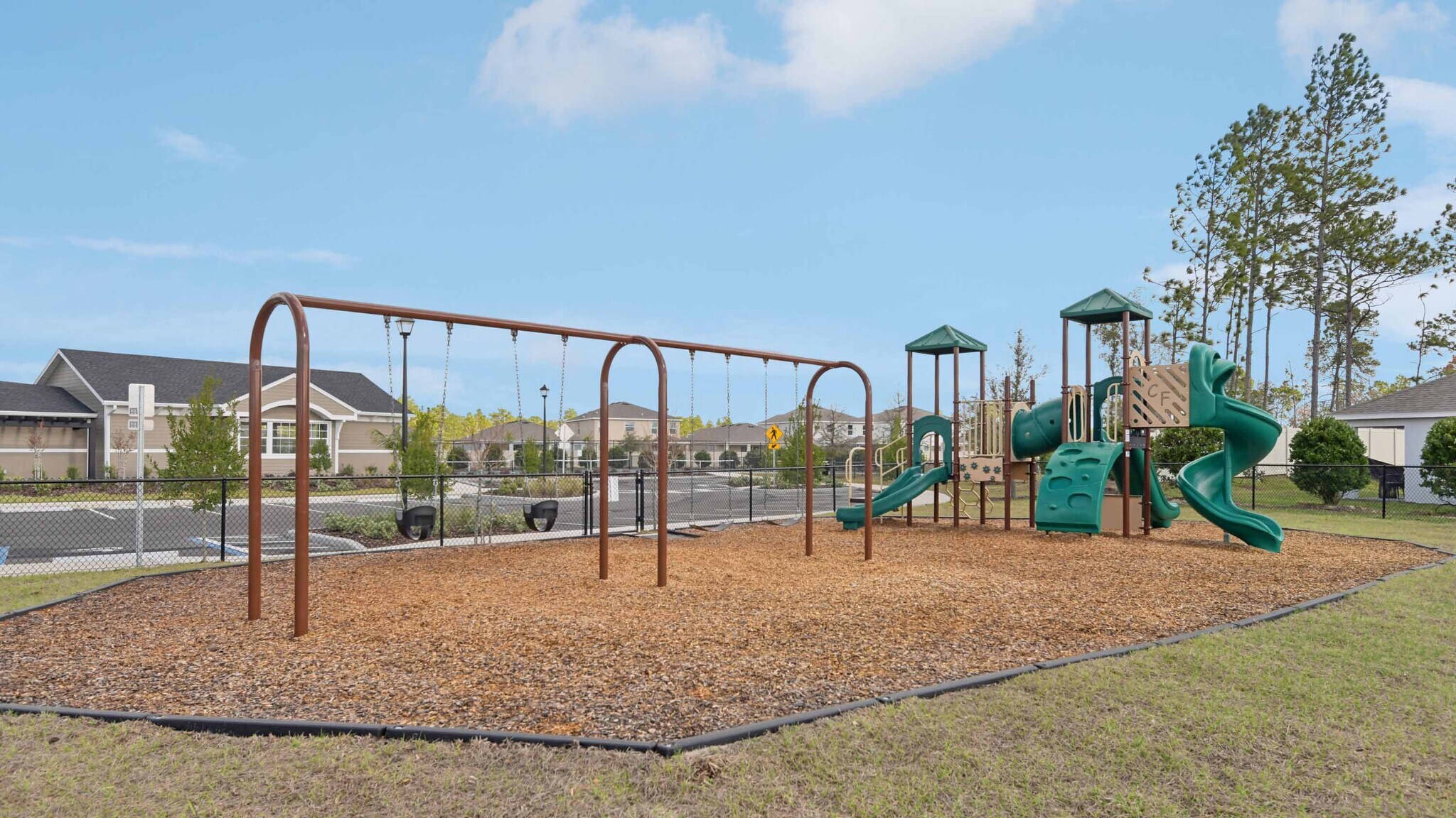 Building Photo - 11519 Memorial Dr