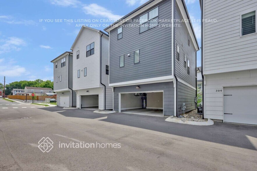 Building Photo - 647 Vernon Ave