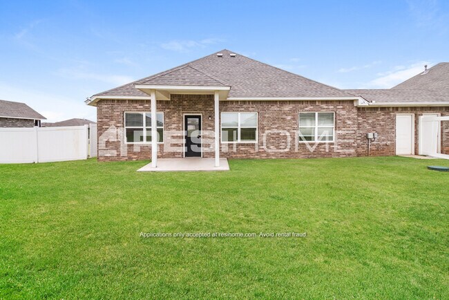 Building Photo - 8098 Brighton Ave