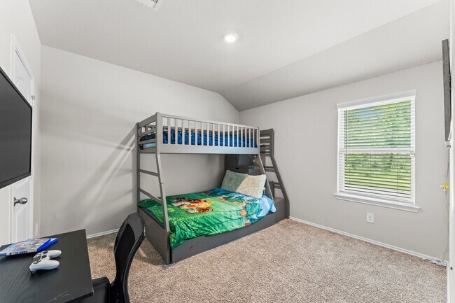 Building Photo - 3525 Pearl Mill Ln