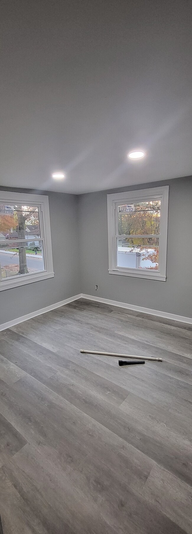 Building Photo - 56 Victory Dr