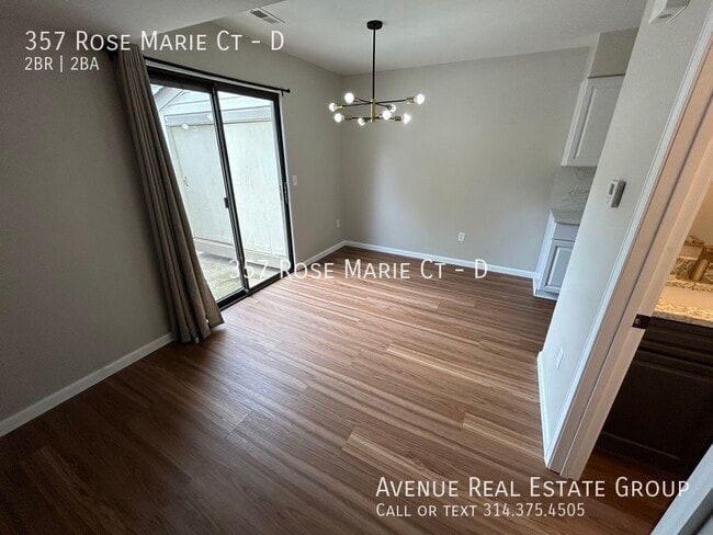 Building Photo - 357 Rose Marie Ct