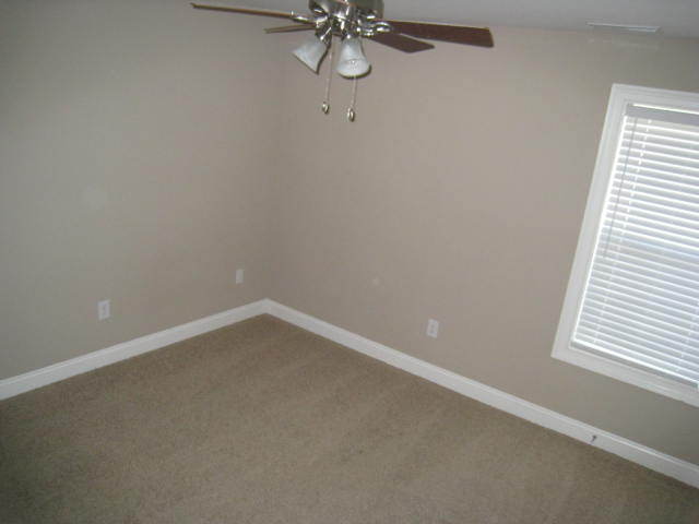 Building Photo - Half off first full month rent move in special!