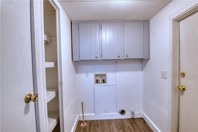 Building Photo - 136 Oyster Cir