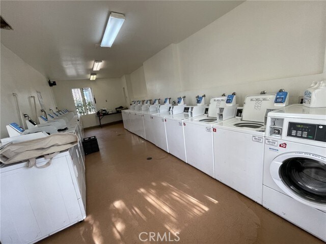 Building Photo - 5700 Etiwanda Ave