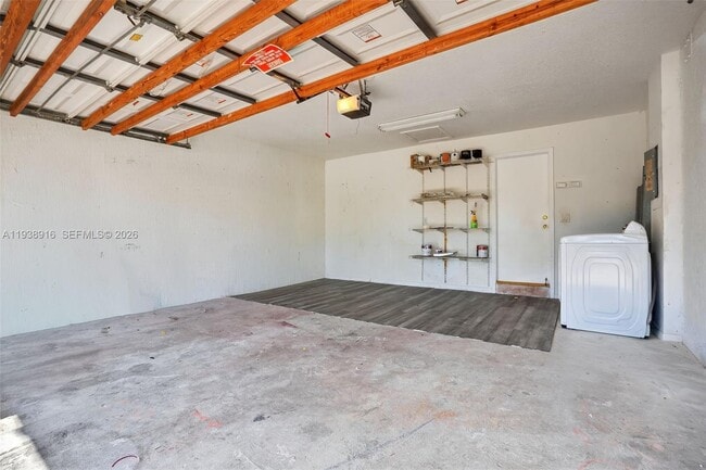 Building Photo - 14300 SW 152nd Pl