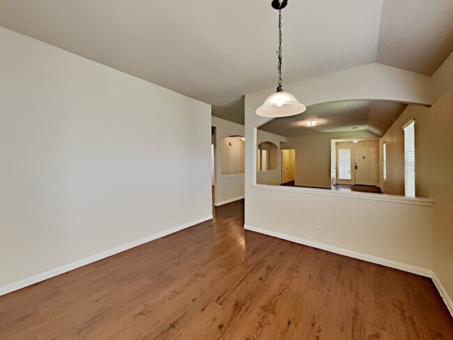 Building Photo - 18822 N Lyford Dr