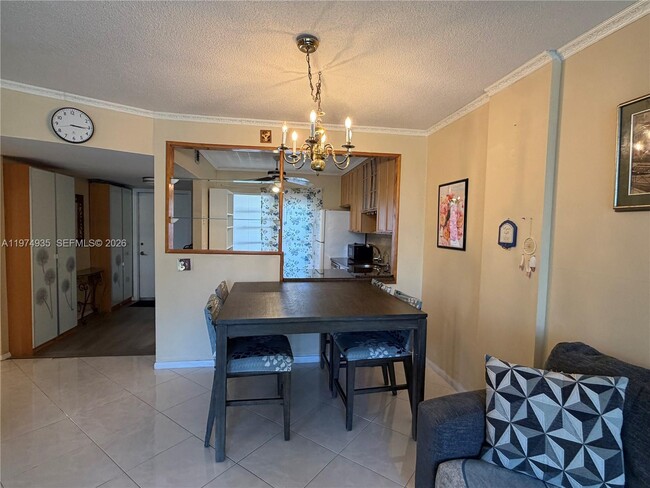 Building Photo - 3181 S Ocean Dr