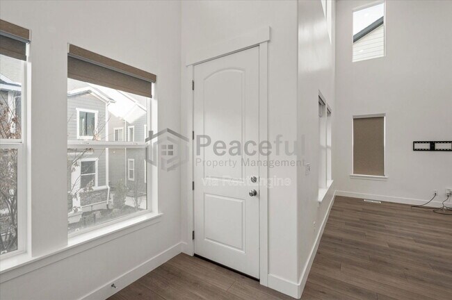 Building Photo - 4322 W Notch Peak Ln