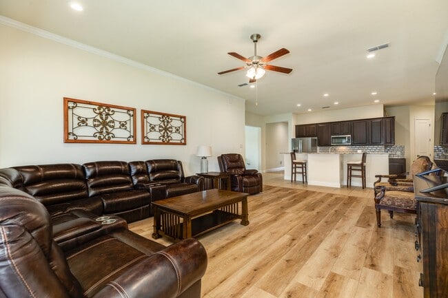 Building Photo - 2329 Vineyard Terrace Ln