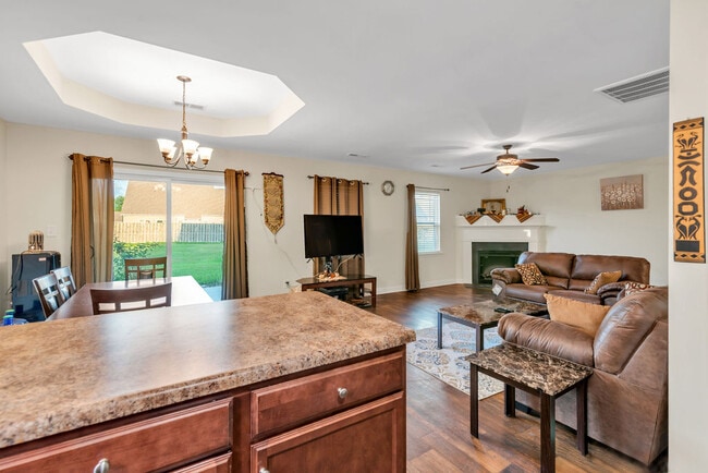 Building Photo - 308 Channel Run Ln