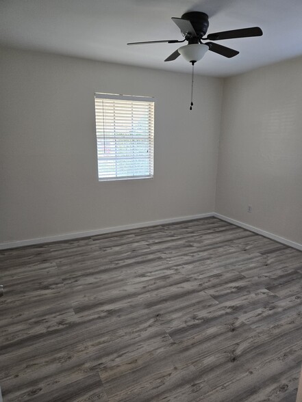 Building Photo - 3620 S Hesperides St