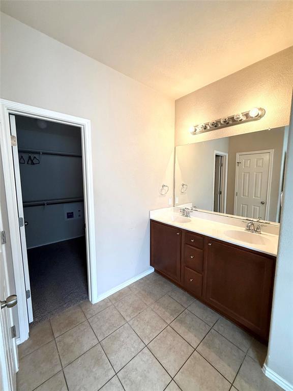 Building Photo - 11205 Mckinney Spring Dr
