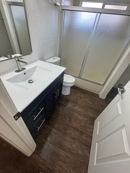 Building Photo - 9527 Kelley Dr