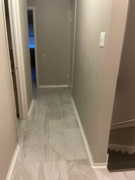 Hallway - 5589 Gates Cv