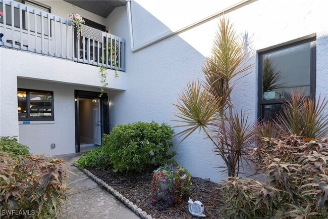 Building Photo - 17456 Woodland Trace Dr