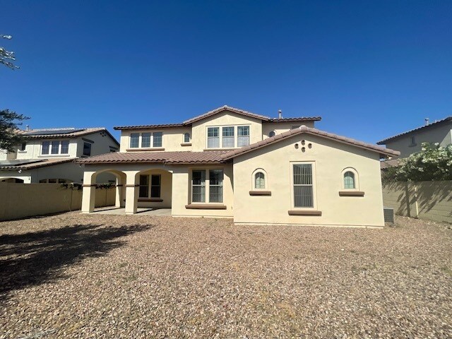 Building Photo - 3727 N Springfield St