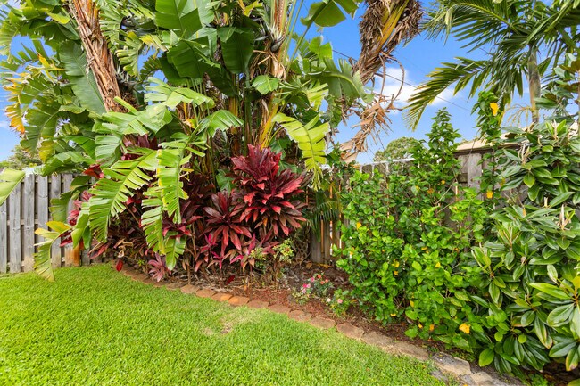 Building Photo - 5281 SW 4th Ct