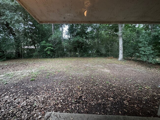 Building Photo - 1730 Atkamire Dr
