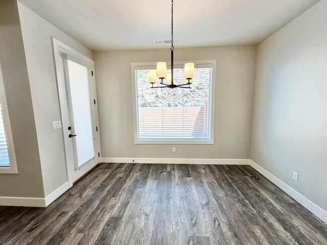 Building Photo - 1496 W 460 N