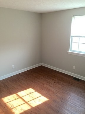 Building Photo - Pretty fantastic updated Duplex within walking distance of the Greenway.  $1525/mo