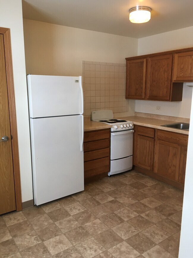 100 E Maple St 100 E Maple St Hooper NE 68031 Apartment Finder