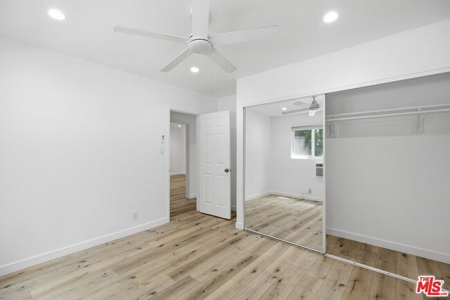 Building Photo - 4916 Hazeltine Ave