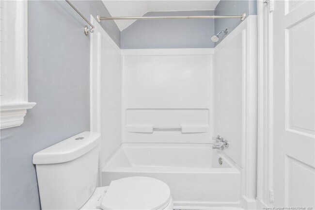 Building Photo - 220 Bradford Ave