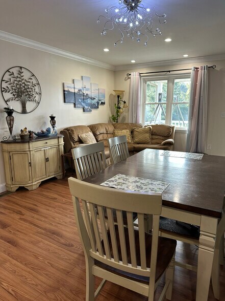 Building Photo - 41 Eve Dr