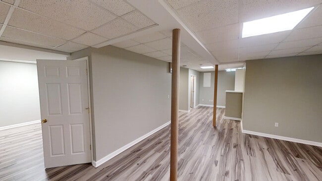 Building Photo - 1829 Michelle Ct
