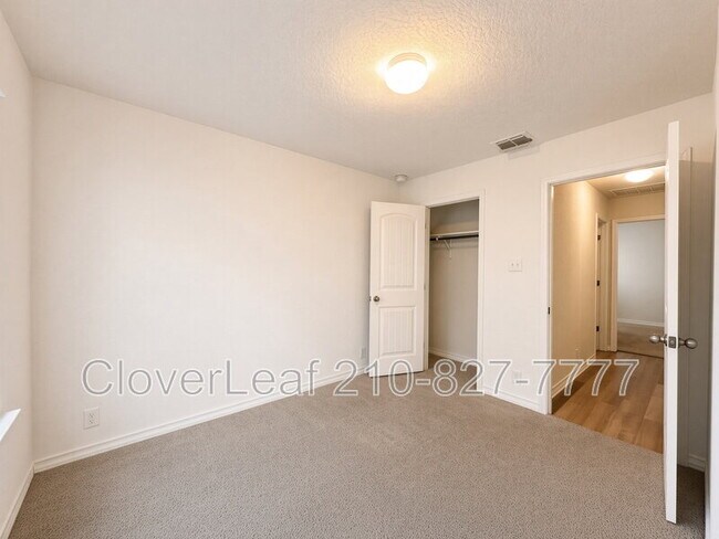 Building Photo - 8936 Taylor Grv