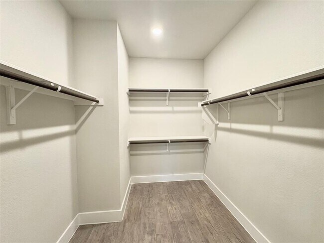 Building Photo - 8014 Talferd Trl
