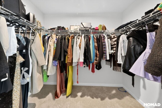 Building Photo - 41 Teatree Ln