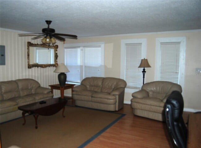 Building Photo - 4300 W Hwy 329