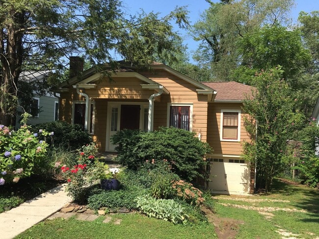 Primary Photo - 1625 Kensington Rd