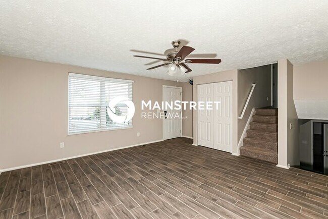 Building Photo - 4 Bedroom Pet-Friendly Home in STONE MOUNT...