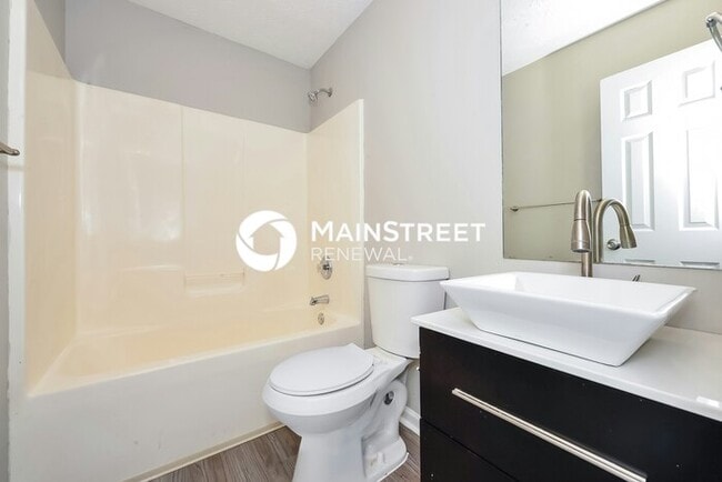 Building Photo - 3 Bedroom Pet-Friendly Home in Rex, GA with Main Street Renewal