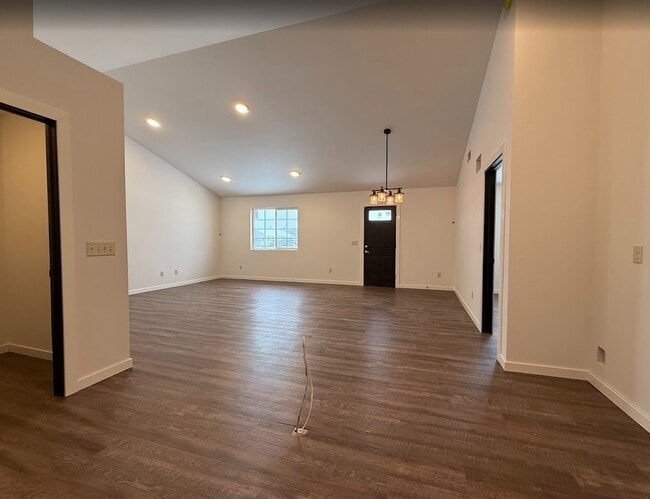 Building Photo - 5535 164th St