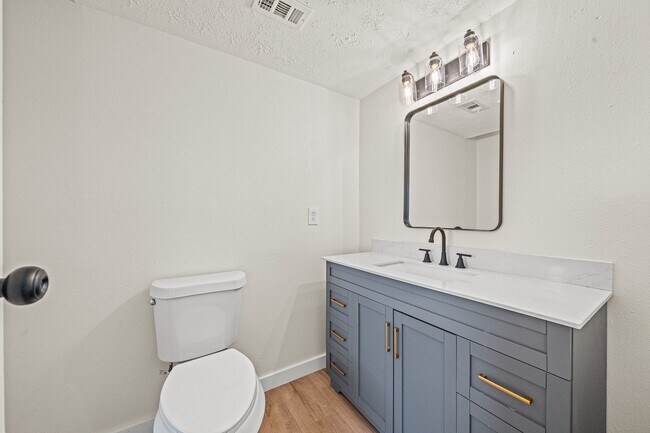 Building Photo - 18018 Autumn Trails Ln