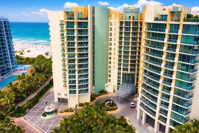 Building Photo - 1455 Ocean Dr