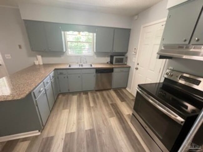 Building Photo - 6511 Antietam Dr