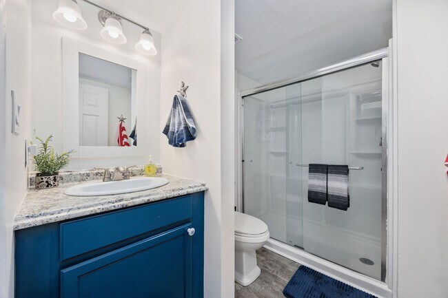 Building Photo - All Inclusive Seasonal Rental Available October 1st, 2025-March 31st 2026!