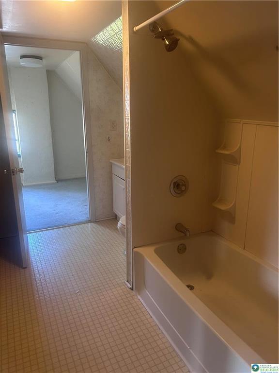 Building Photo - 146 W Broad St