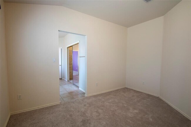 Building Photo - 19100 Ventana Ct