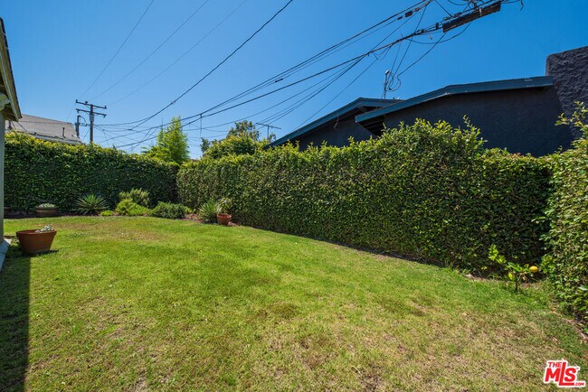Building Photo - 9011 Krueger St