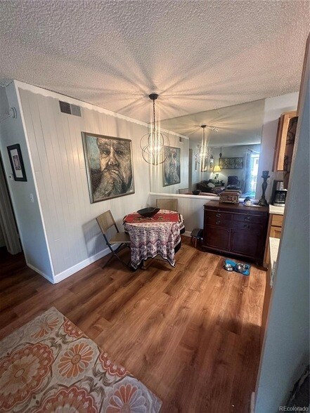 Building Photo - 3250 O'Neal Cir